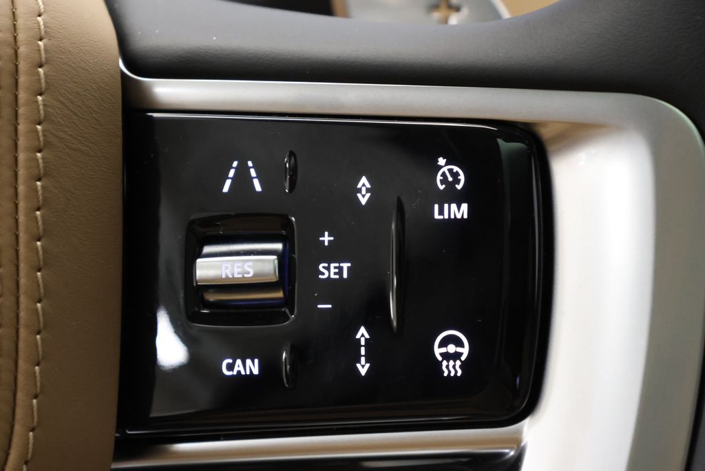 Thumbnail: 2026 Land Rover Range Rover - 19