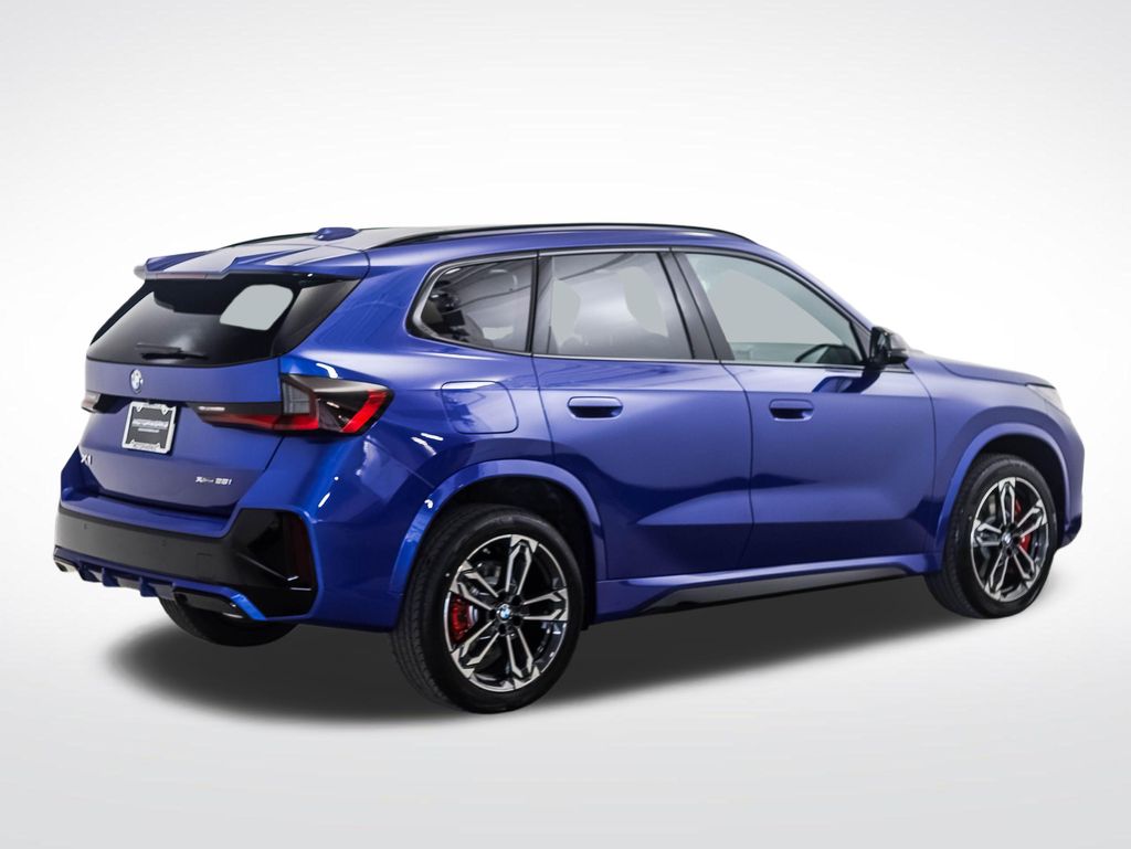 Thumbnail: 2026 BMW X1 - 5