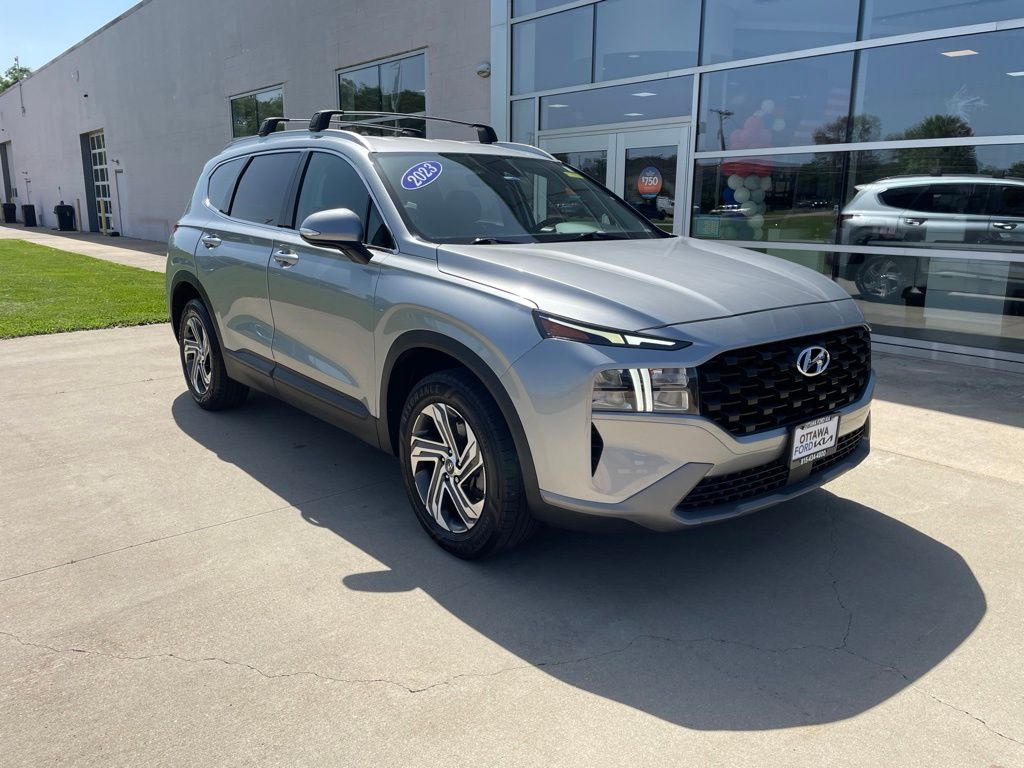 Shimmering Silver Pearl 2023 Hyundai Santa Fe SUV / Crossover Front-Wheel Drive 8-Speed Automatic