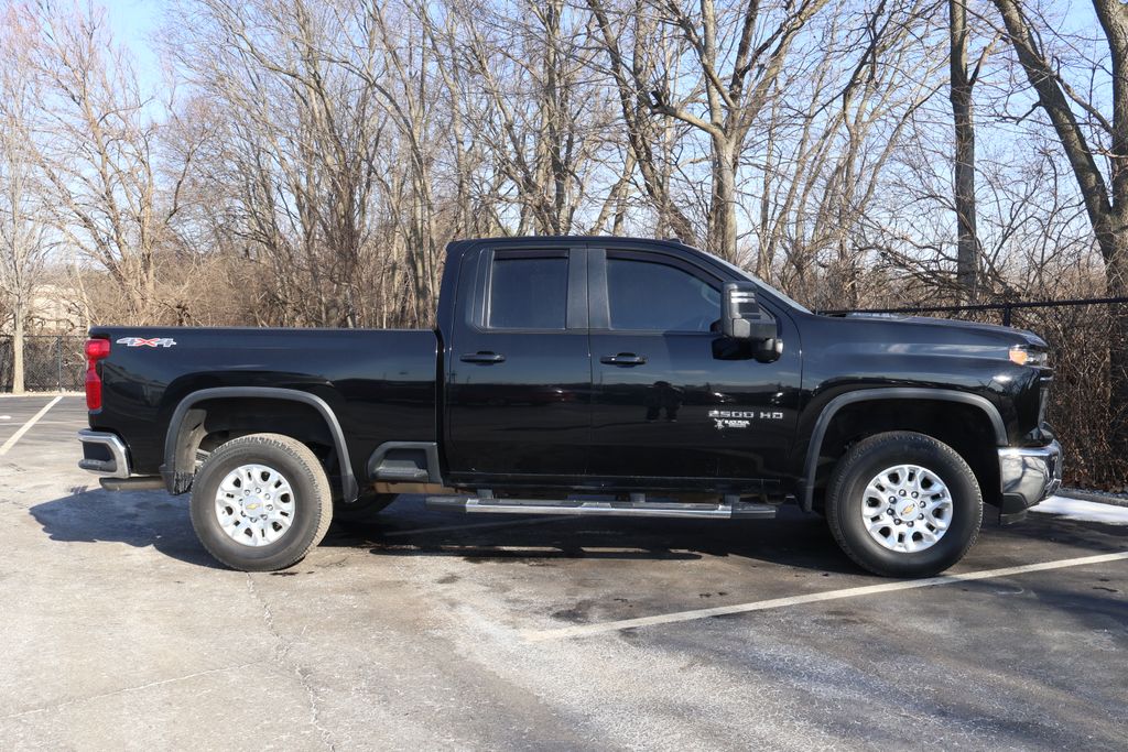 Thumbnail: 2024 Chevrolet Silverado 2500 - 9