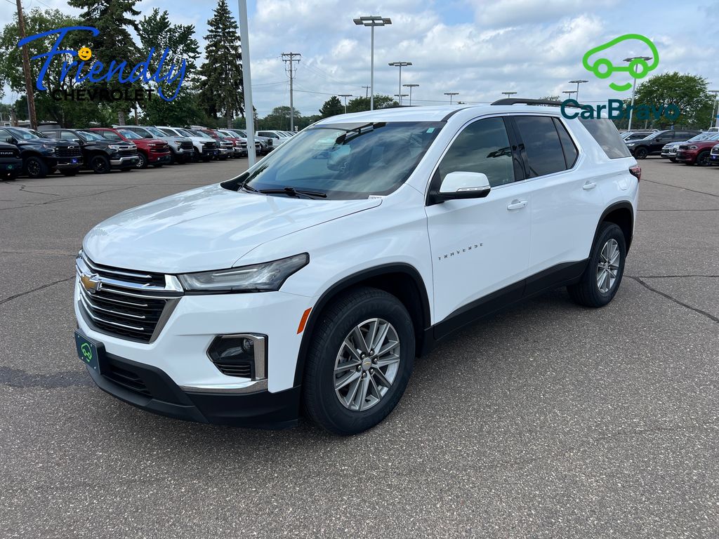 Summit White 2022 Chevrolet Traverse SUV / Crossover Four-Wheel Drive 9-Speed Automatic