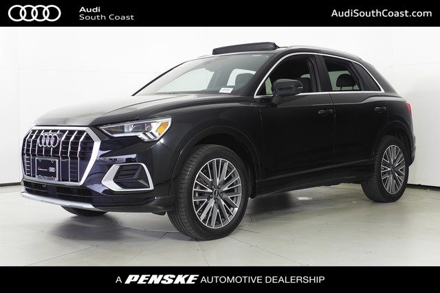 2022 Audi Q3 Premium Plus -
                Santa Ana, CA