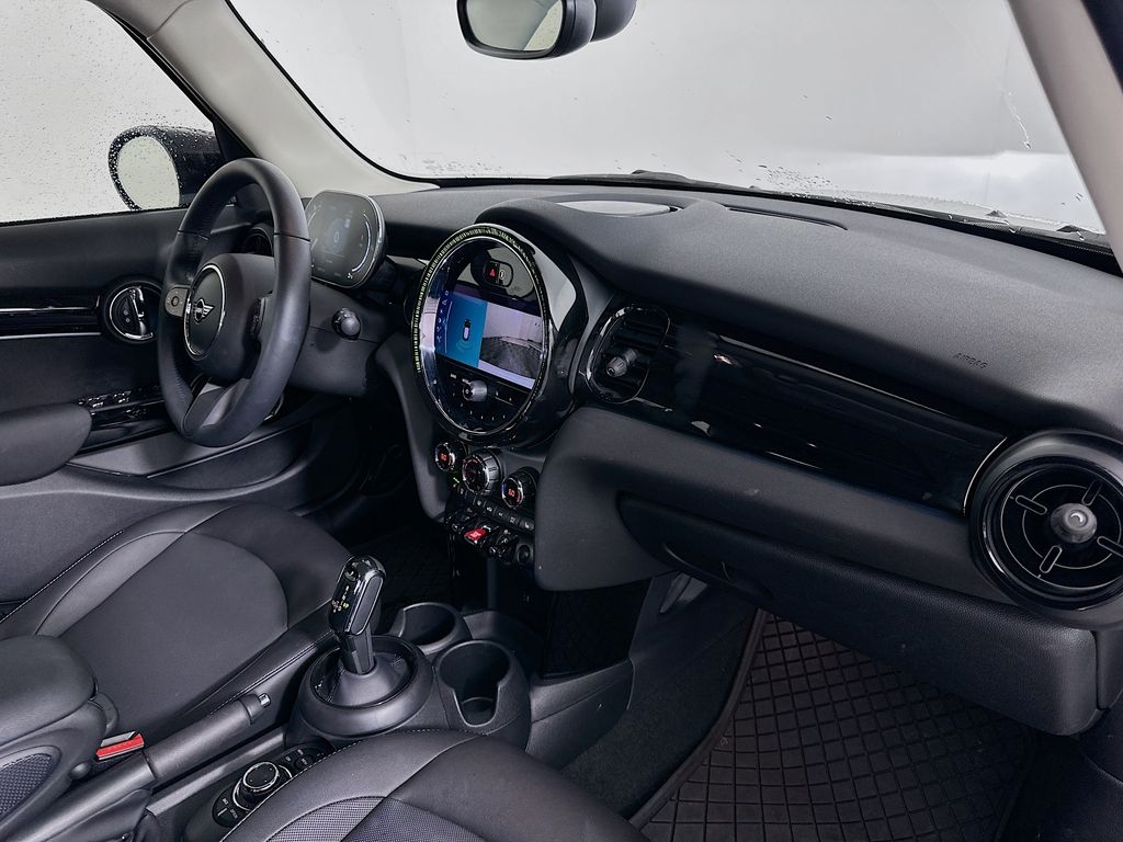 Thumbnail: 2023 MINI Cooper - 30