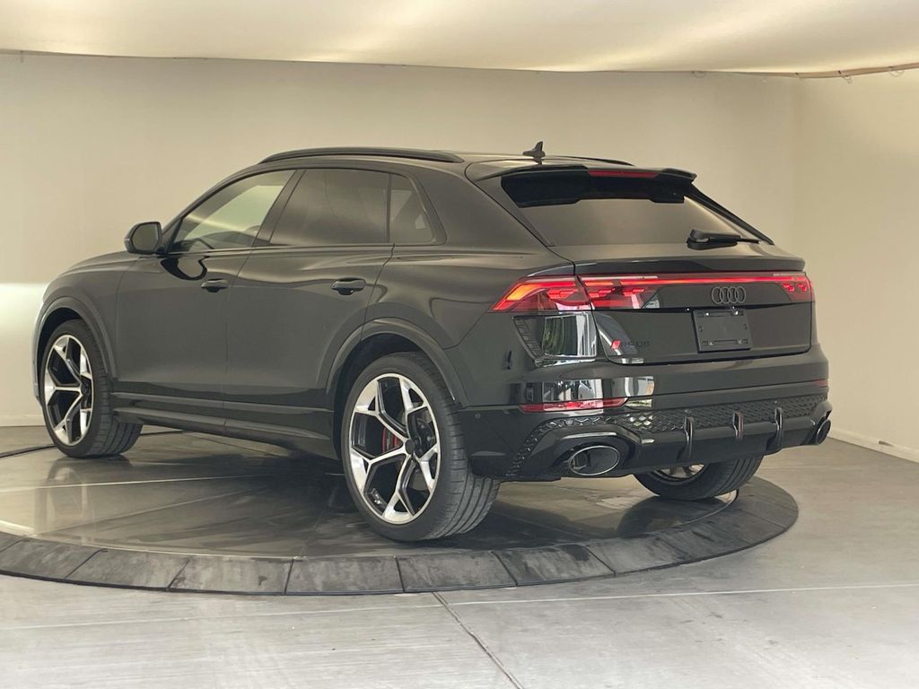 2026 Audi RS Q8 performance 4.0T - 2