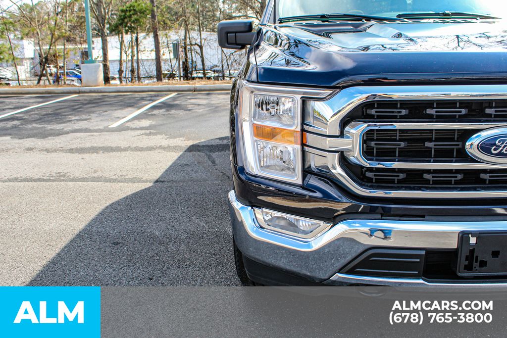 2023 Ford F-150 XLT photo 11