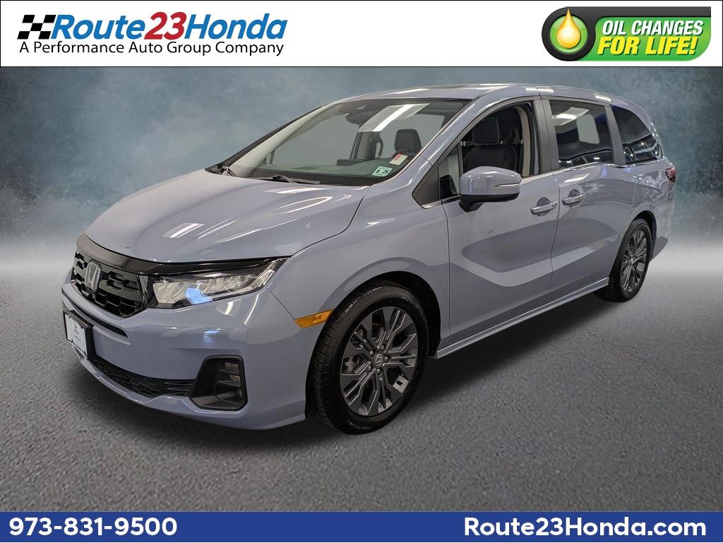 2025 Honda Odyssey Touring FWD
