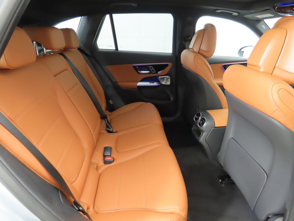 Thumbnail: 2026 Mercedes-Benz GLC - 24