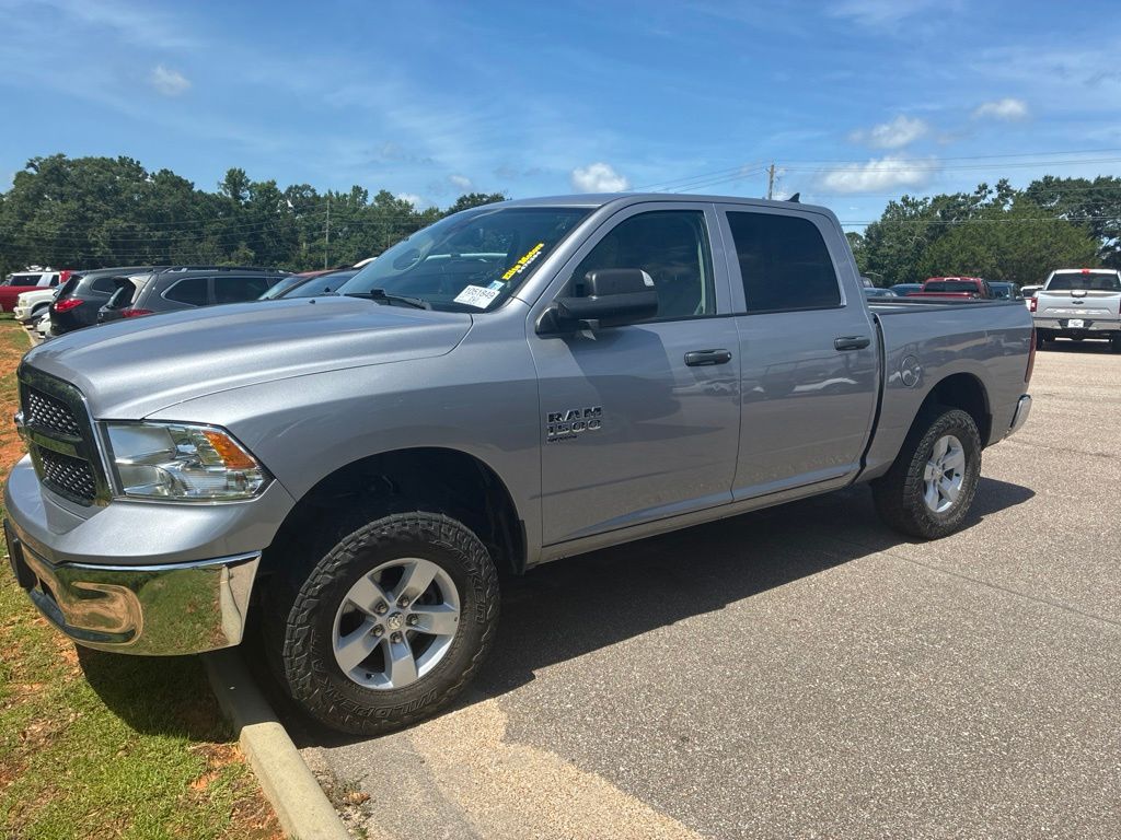 Billet Silver Metallic Clearcoat 2023 RAM 1500 Pickup Truck Four-Wheel Drive 8-Speed Automatic