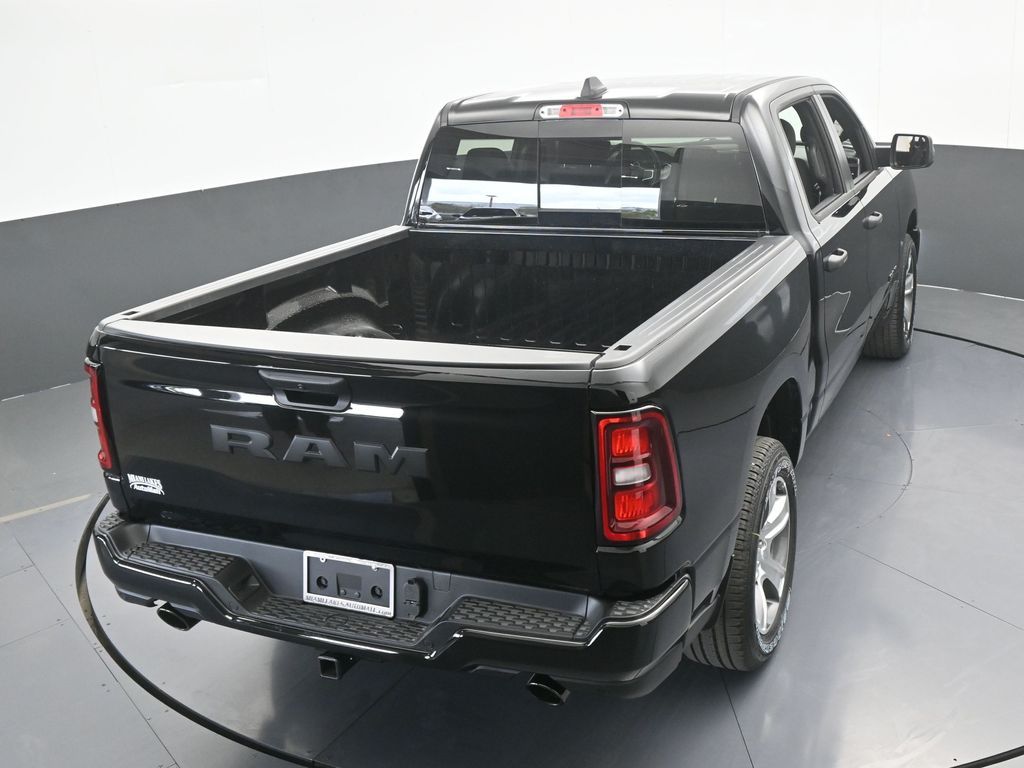 New 2026 Diamond Black Crystal Pearlcoat Ram Express image 44