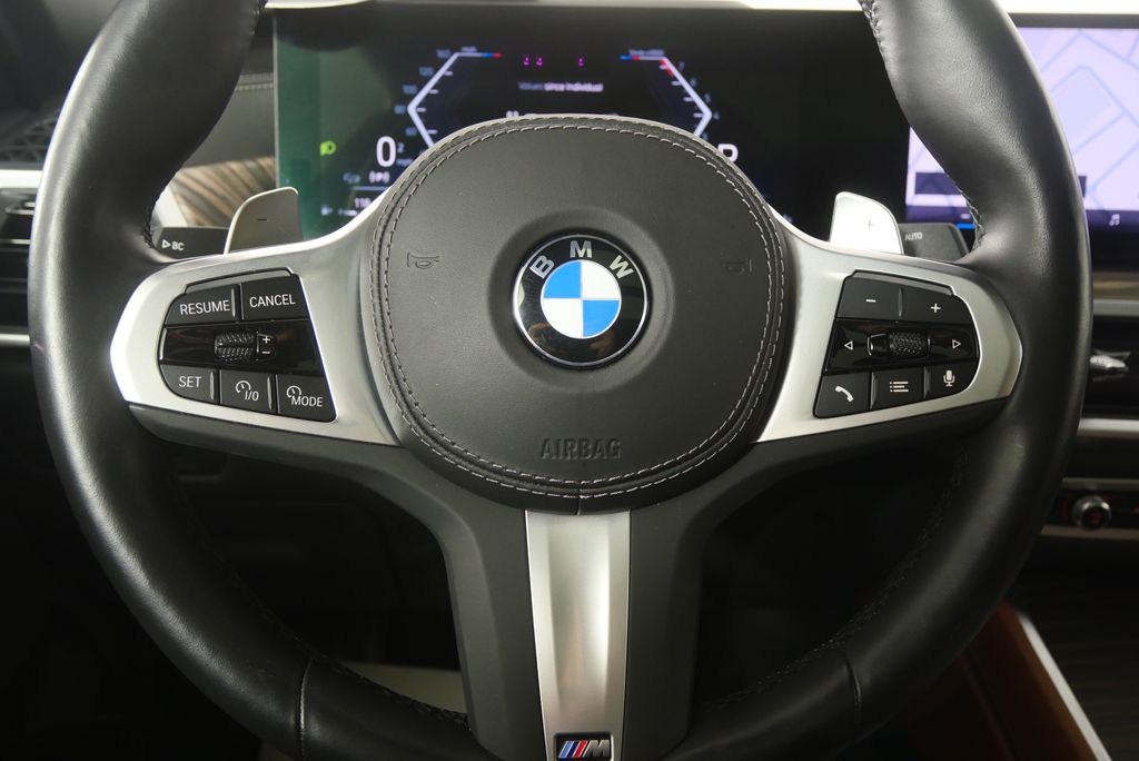 Thumbnail: 2024 BMW X6 - 18