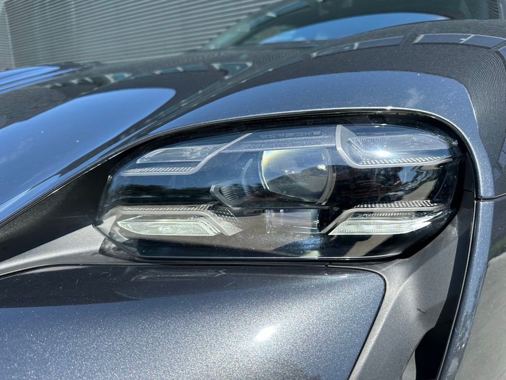 2021 Porsche Taycan 4S 13