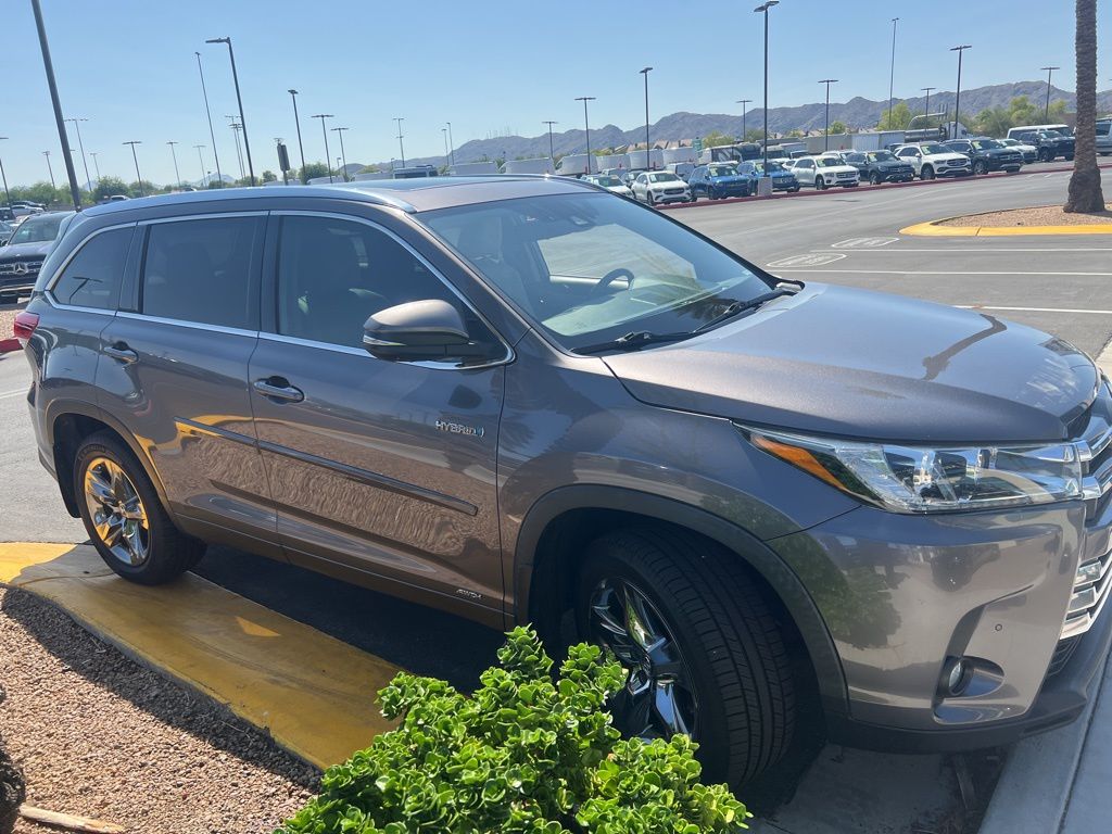 2019 Toyota Highlander Limited 3