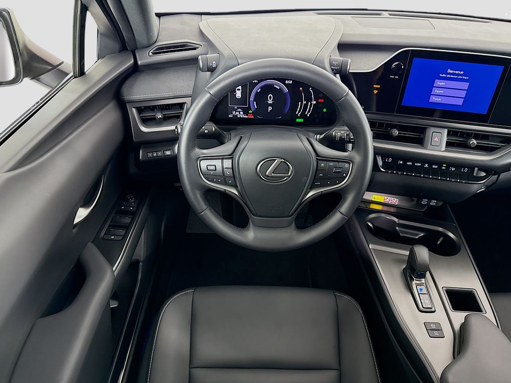 Thumbnail: 2025 Lexus UX - 10