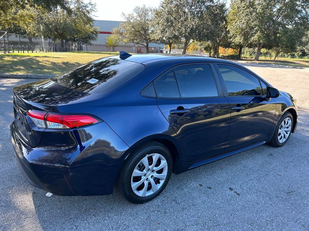 Thumbnail: 2025 Toyota Corolla - 5