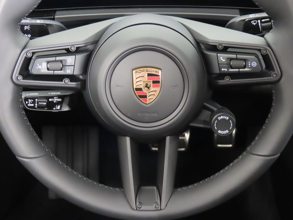 Thumbnail: 2025 Porsche Macan - 19