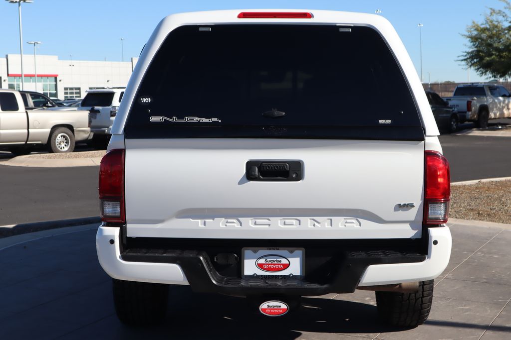 Thumbnail: 2019 Toyota Tacoma - 6