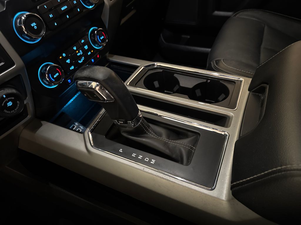 Used 2019 Gray Ford Lariat image 30
