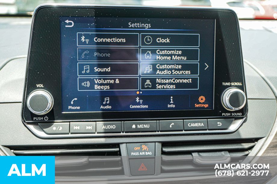 Used 2025 Black Nissan 2.5 SV image 34