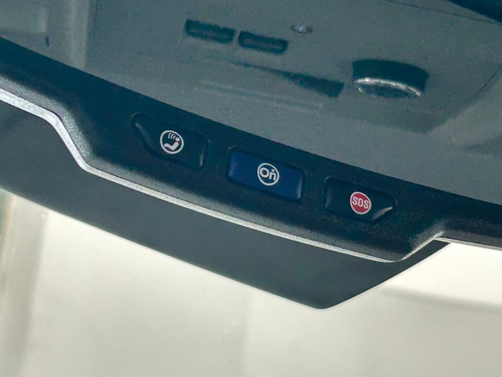 Used 2020 Shadow Gray Metallic Chevrolet LT image 28