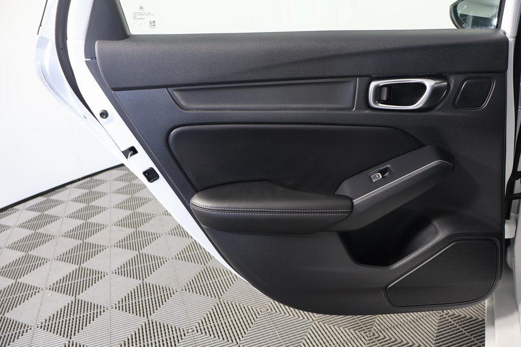 Thumbnail: 2025 Acura Integra - 13