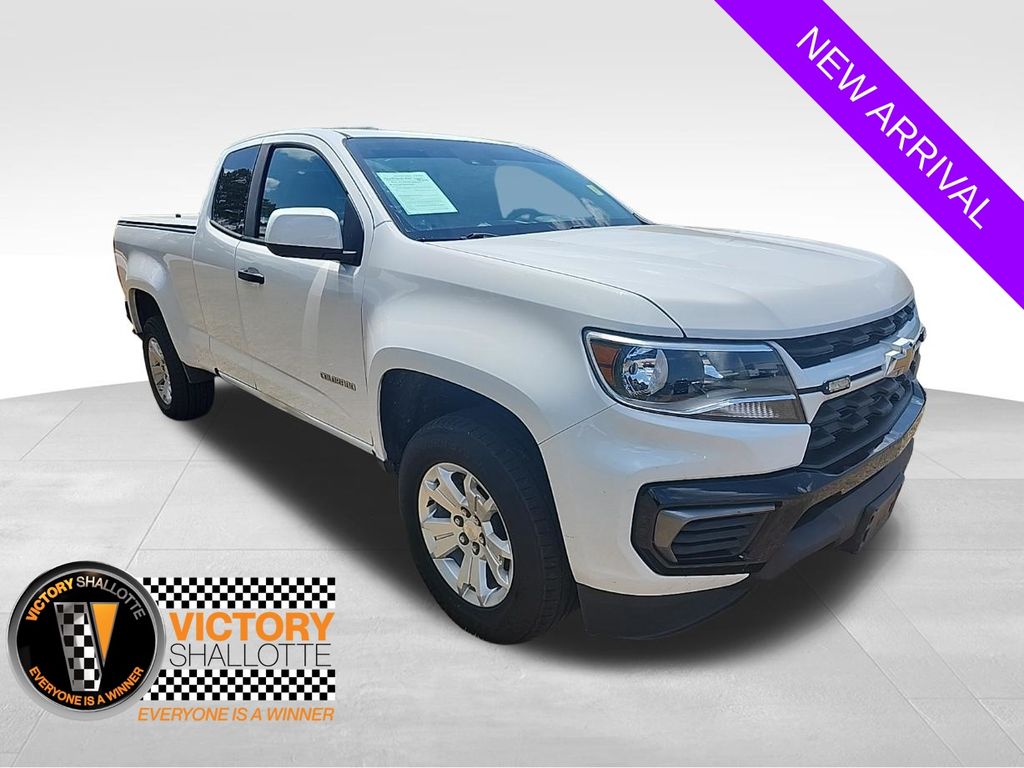 Summit White 2022 Chevrolet Colorado Pickup Truck 4X2 6-Speed Automatic