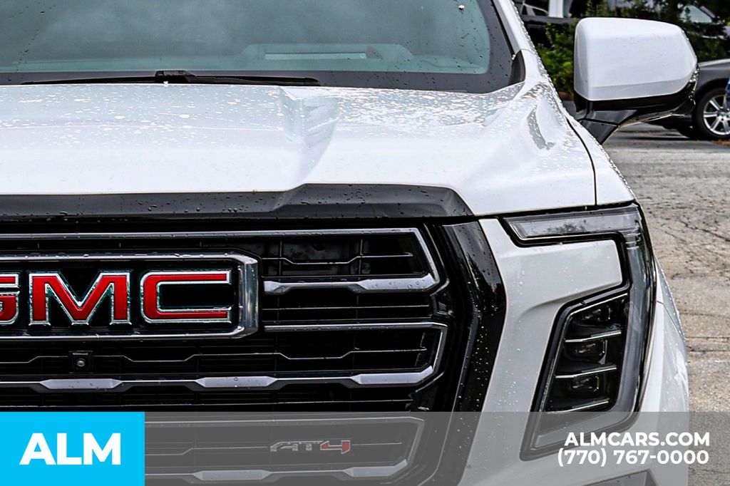 Used 2025 White GMC AT4 image 15