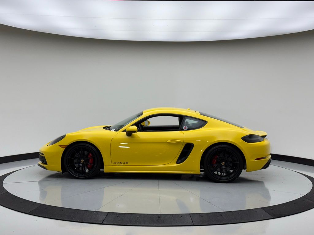 2021 Porsche 718 Cayman GTS 9