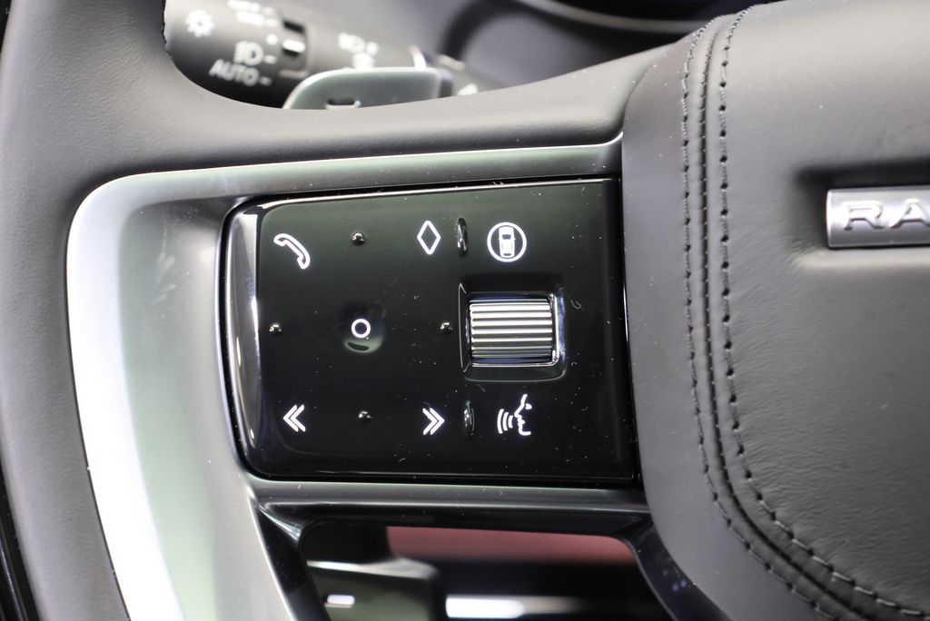 Thumbnail: 2026 Land Rover Range Rover - 18