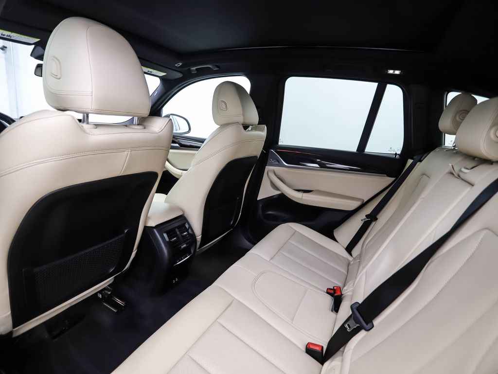 Thumbnail: 2023 BMW X3 - 21