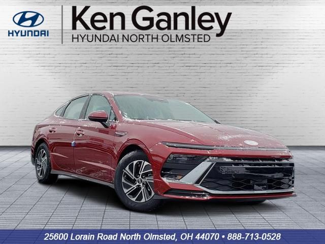 new 2026 Hyundai Sonata Hybrid car, priced at $31,270