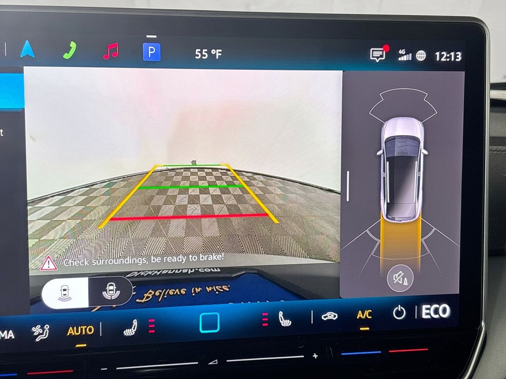 2025 Volkswagen ID.4 Pro