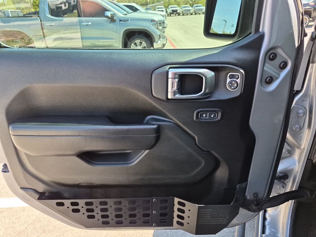 Used Car 2021 Jeep Gladiator  Rubicon For Sale Under $35,000 In Austin, Texas