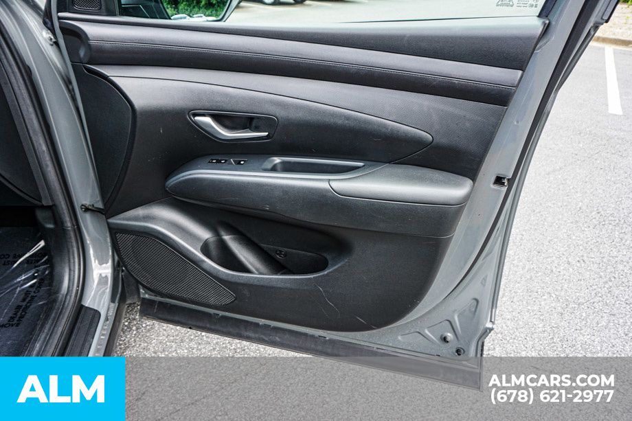 Used 2025 Gray Hyundai SEL image 51
