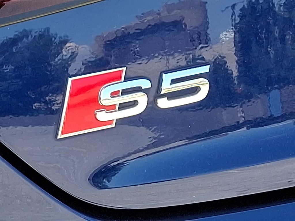 Thumbnail: 2020 Audi S5 - 31