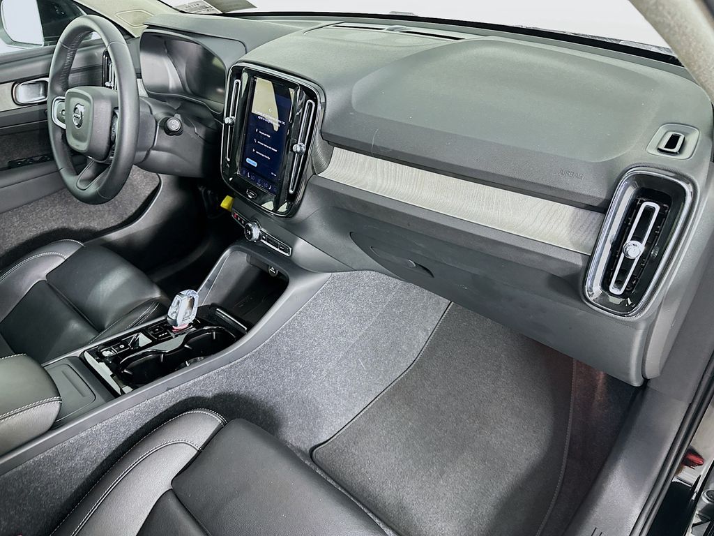 VolvoXC4031