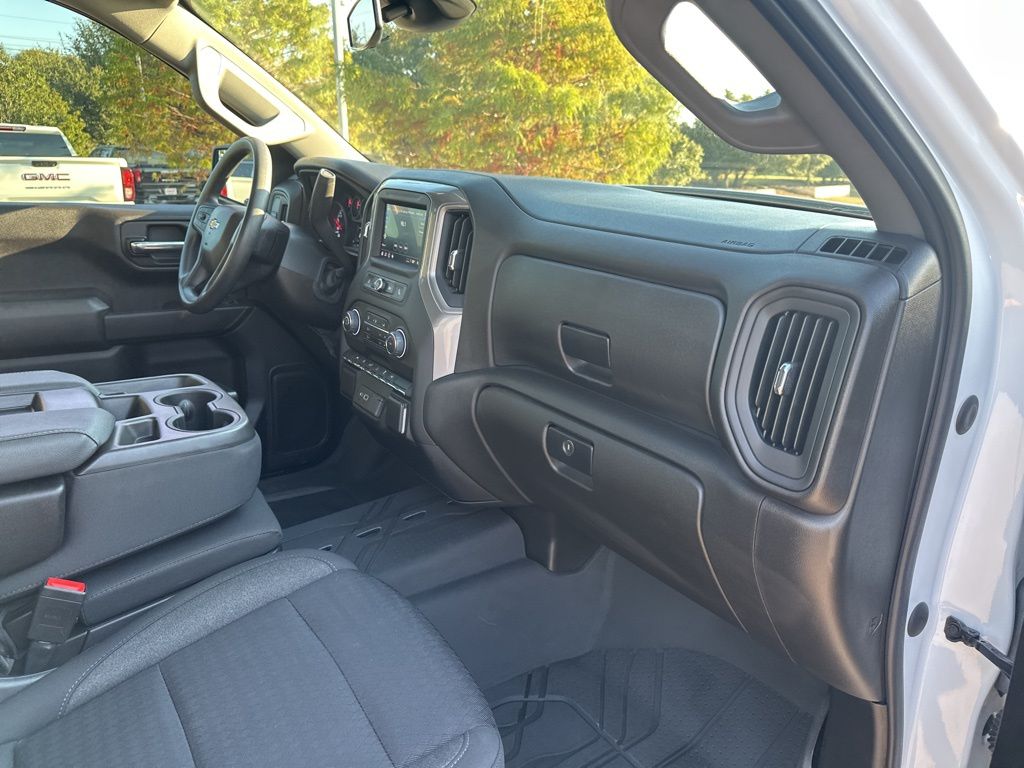 Used Car 2022 Chevrolet Silverado 1500  Custom For Sale Under $35,000 In Austin, Texas
