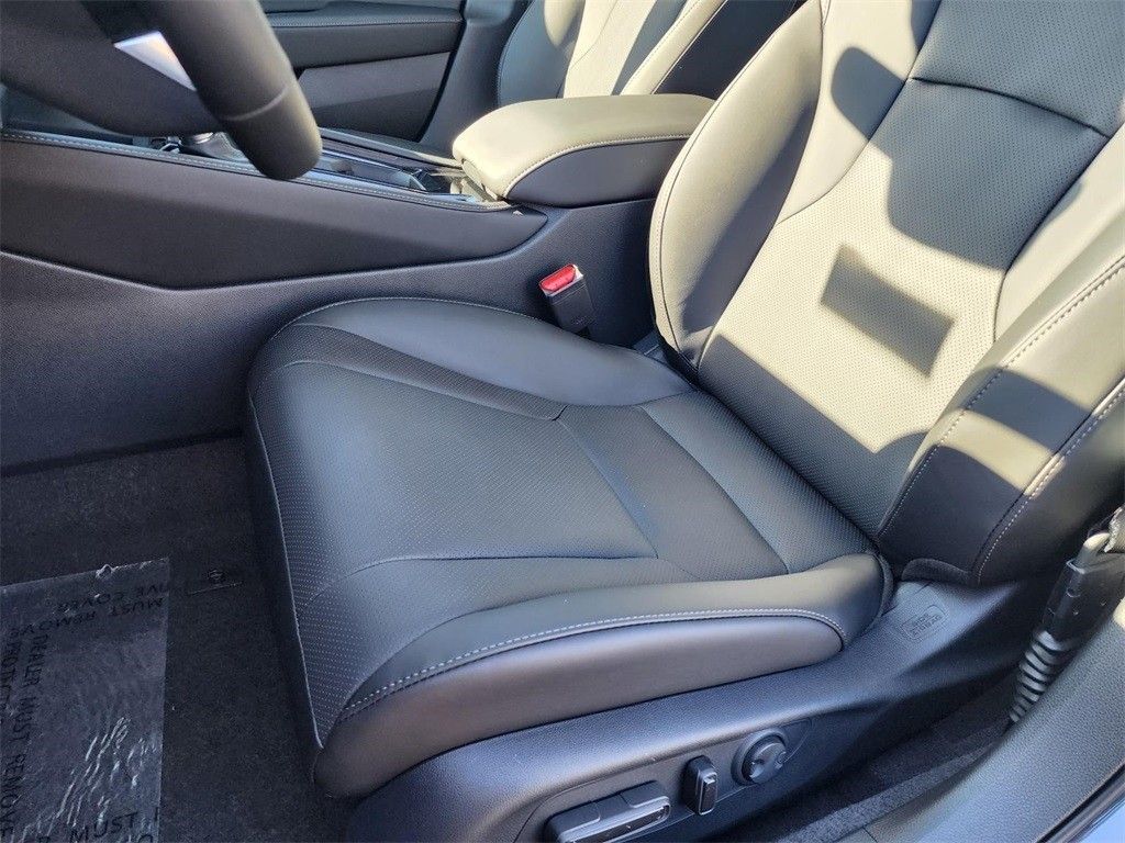 Used 2025 Gray Honda Touring image 26