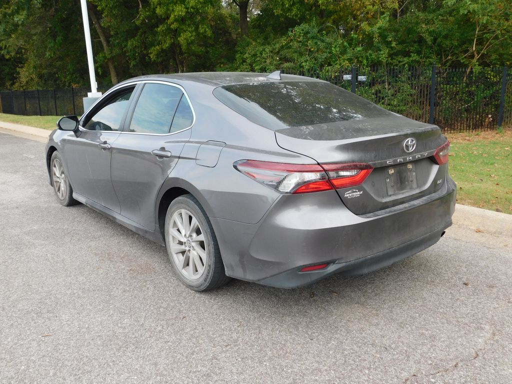 Thumbnail: 2021 Toyota Camry - 9