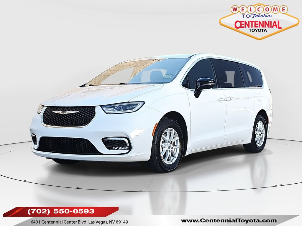 2025 Chrysler Pacifica