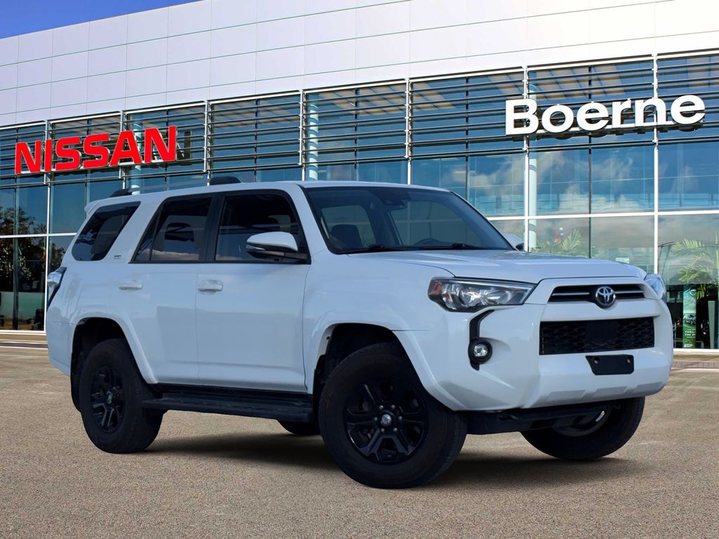 2022 Toyota 4Runner SR5 Premium 4WD