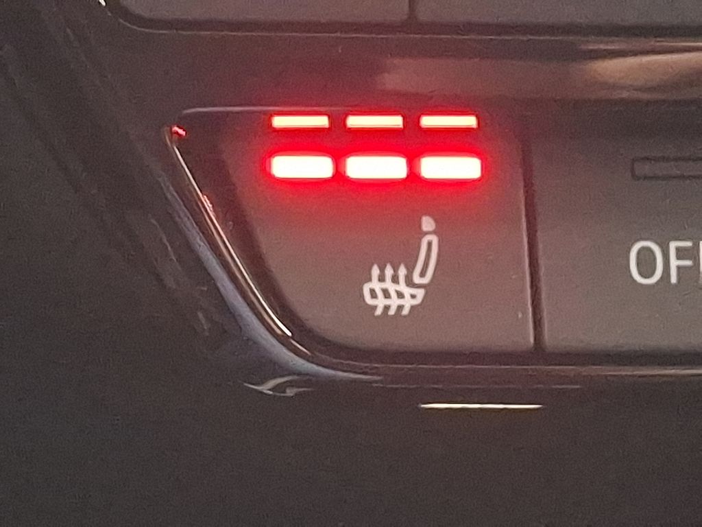 Thumbnail: 2024 Audi Q4 e-tron - 24