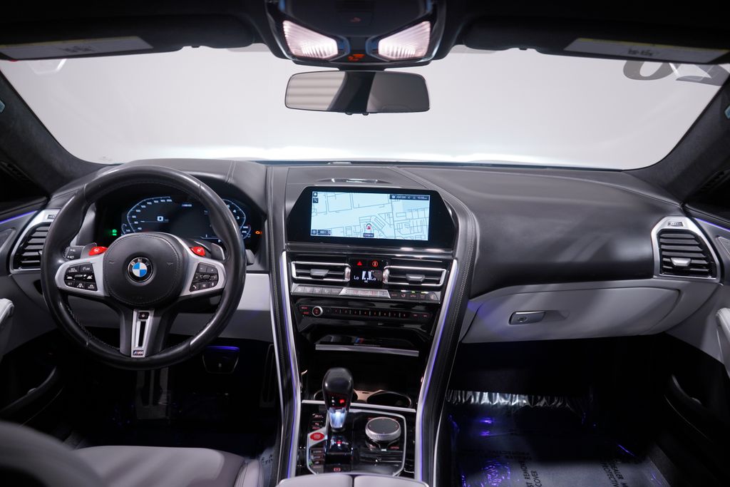 Thumbnail: 2020 BMW M8 - 10