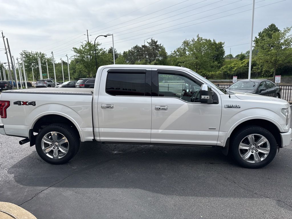 2016 Ford F-150 Platinum photo