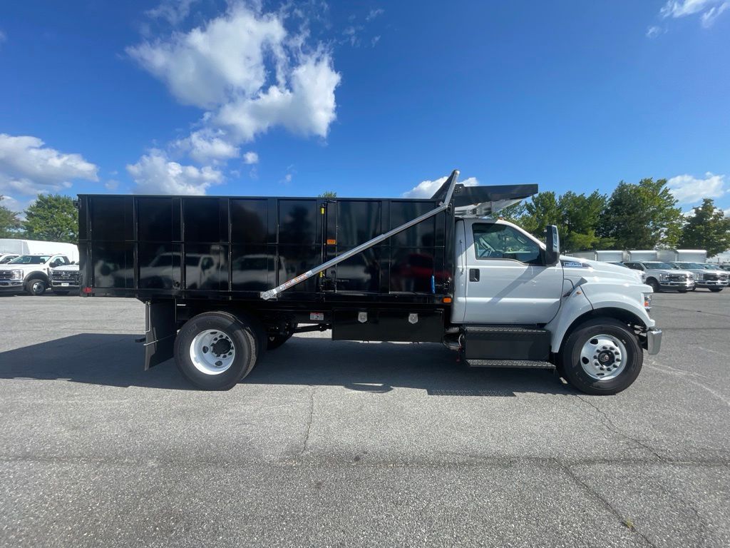 2027 Ford F-650 Diesel 