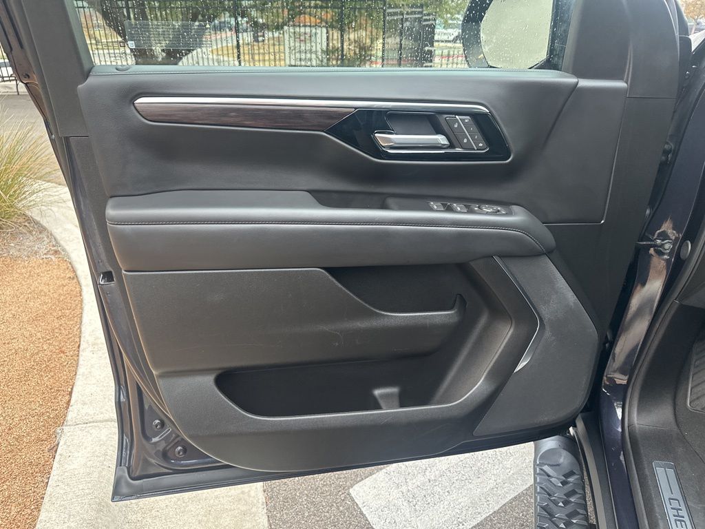 Used Car 2025 Chevrolet Tahoe  Z71 For Sale Under $70,000 In Austin, Texas