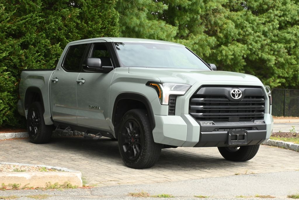 Thumbnail: 2025 Toyota Tundra - 6