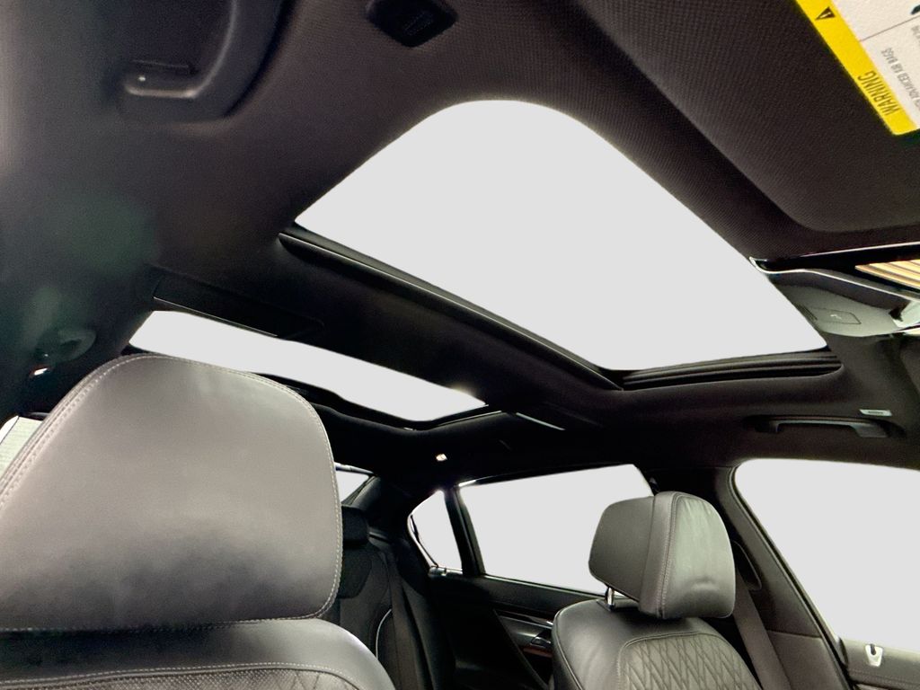 Thumbnail: 2018 BMW 7 Series - 17