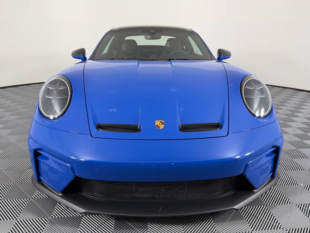 Thumbnail: 2026 Porsche 911 - 8