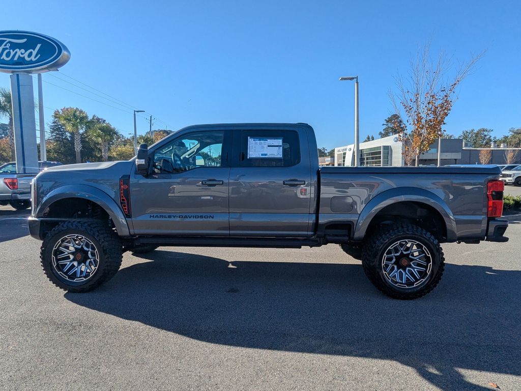 2025 Ford F-250 LARIAT