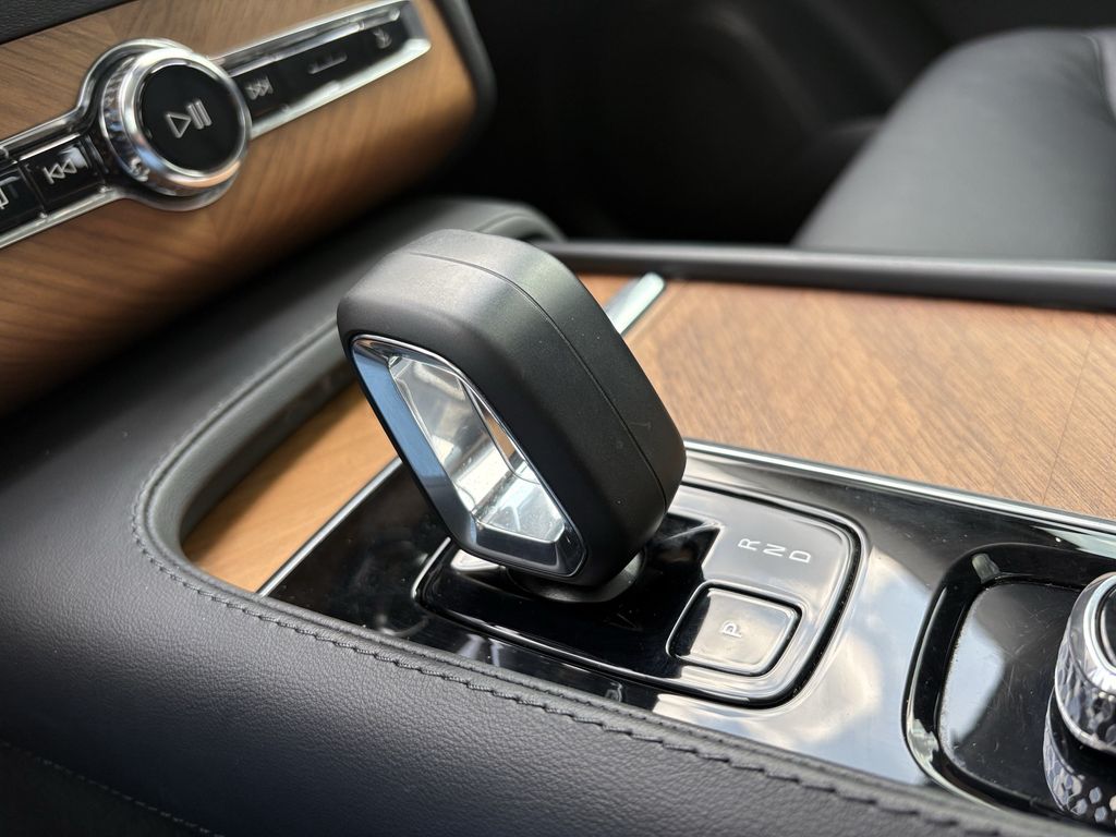 2023 Volvo XC90 B5 Plus Silver at Ultimate Motorsports